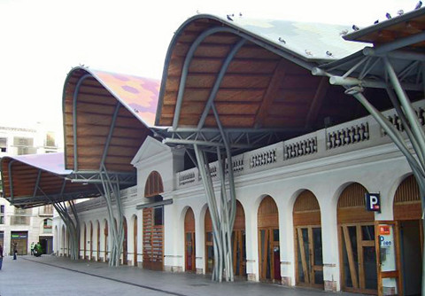 https://mdw-travel-data-us-east-1.s3.amazonaws.com/img/country/Spain/Mercat-de-Santa-Catalina/img_05.jpg