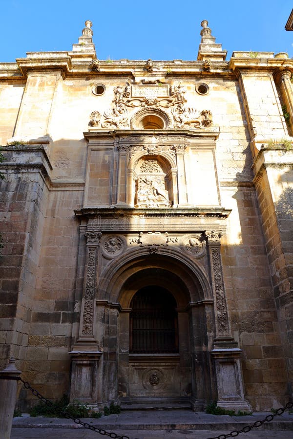 https://mdw-travel-data-us-east-1.s3.amazonaws.com/img/country/Spain/Monastery-of-Saint-Jerome/img_03.jpg