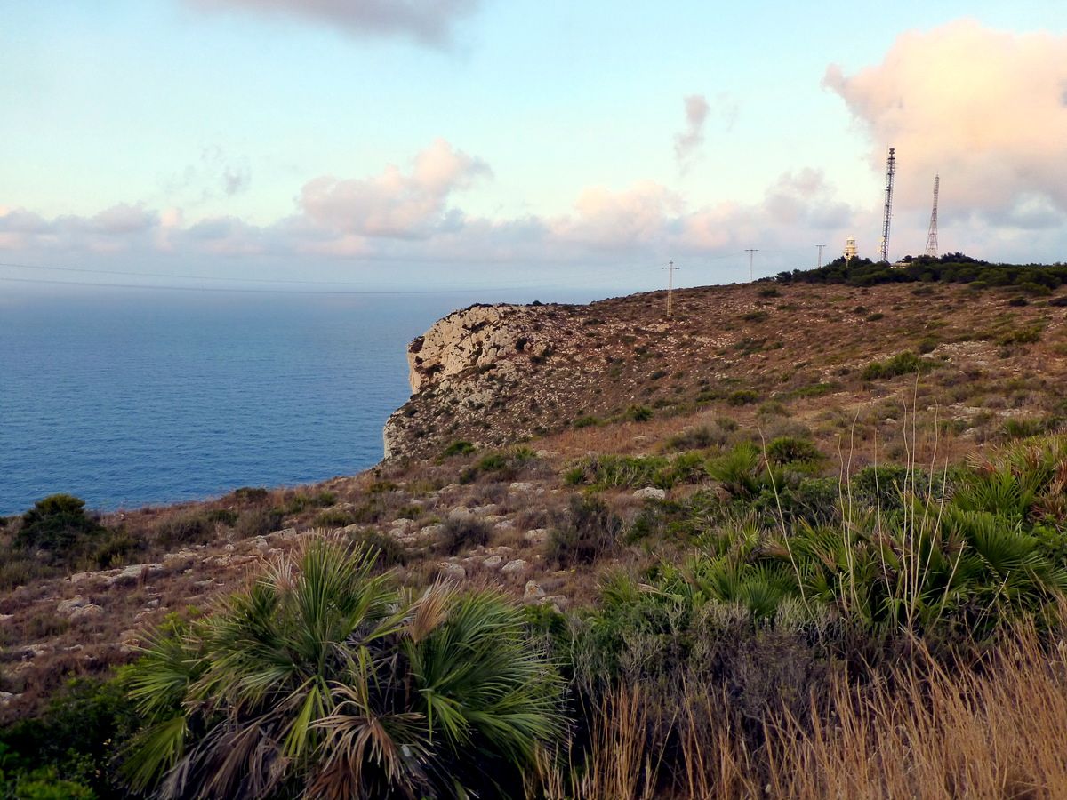 https://mdw-travel-data-us-east-1.s3.amazonaws.com/img/country/Spain/Montgo-Natural-Park/img_02.jpg