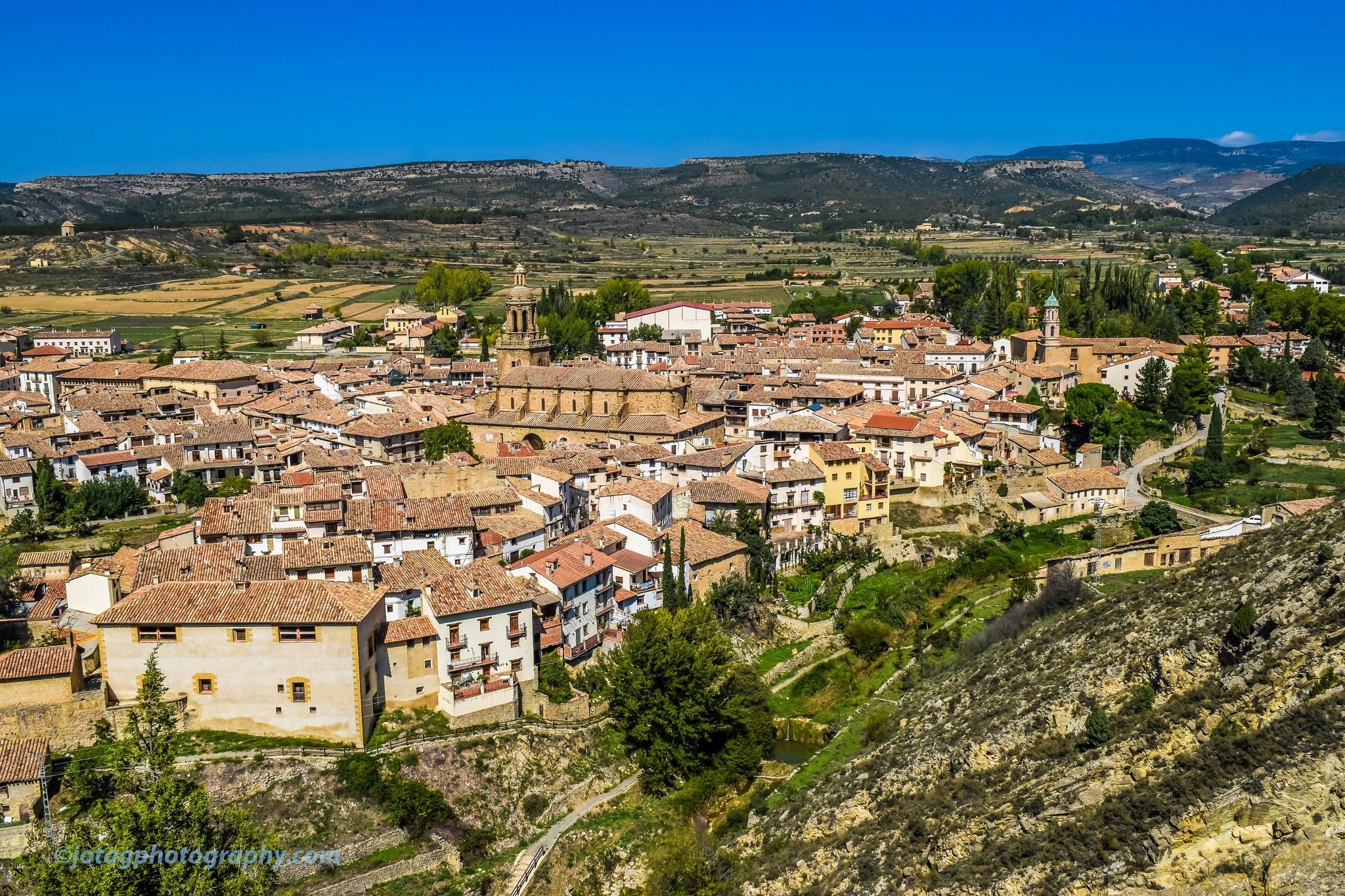 https://mdw-travel-data-us-east-1.s3.amazonaws.com/img/country/Spain/Mora-de-Rubielos/img_01.jpg