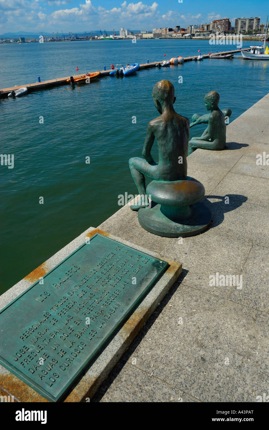 https://mdw-travel-data-us-east-1.s3.amazonaws.com/img/country/Spain/Muelle-Calderon/img_04.jpg