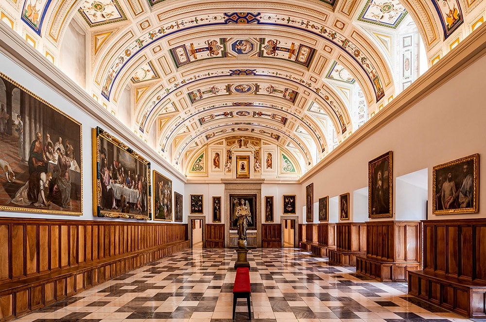 https://mdw-travel-data-us-east-1.s3.amazonaws.com/img/country/Spain/Municipal-Museum-of-Fine-Arts/img_00.jpg