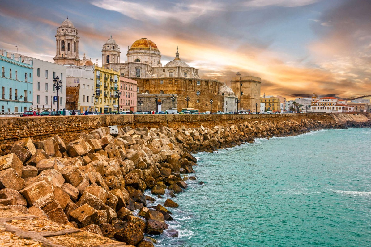 https://mdw-travel-data-us-east-1.s3.amazonaws.com/img/country/Spain/Museum-of-Cadiz/img_03.jpg