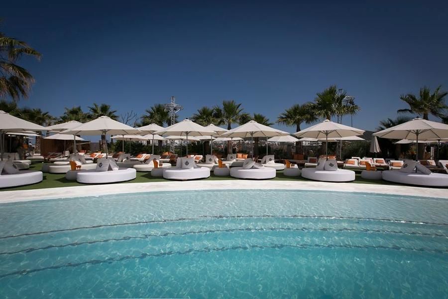 https://mdw-travel-data-us-east-1.s3.amazonaws.com/img/country/Spain/Ocean-Beach-Ibiza/img_00.jpg