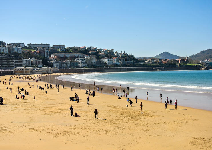 https://mdw-travel-data-us-east-1.s3.amazonaws.com/img/country/Spain/Ondarreta-Beach/img_03.jpg