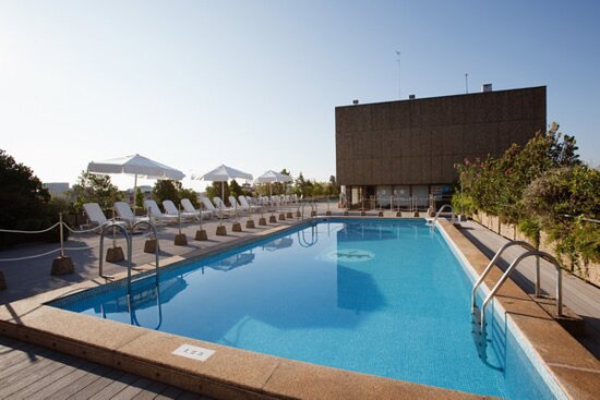 https://mdw-travel-data-us-east-1.s3.amazonaws.com/img/country/Spain/Palafox-Hotel/img_04.jpg