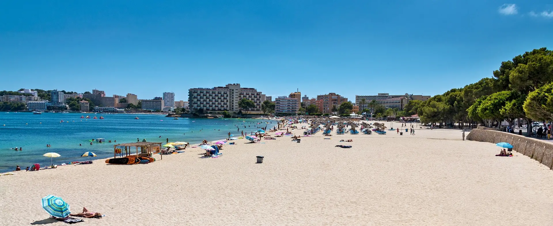 https://mdw-travel-data-us-east-1.s3.amazonaws.com/img/country/Spain/Palma-Nova-Beach/img_01.jpg