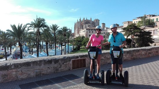 https://mdw-travel-data-us-east-1.s3.amazonaws.com/img/country/Spain/Palma-de-Mallorca-Segway-Tour/img_01.jpg