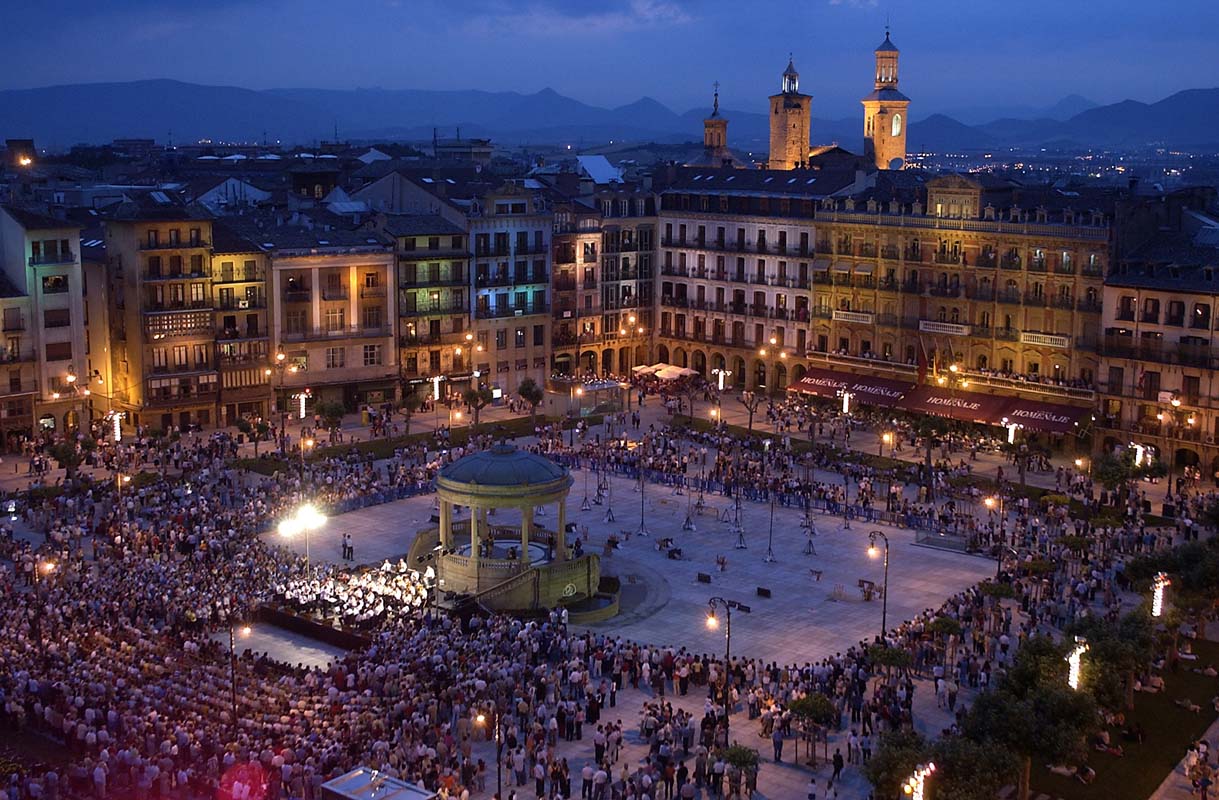 https://mdw-travel-data-us-east-1.s3.amazonaws.com/img/country/Spain/Pamplona-City-Walls/img_02.jpg