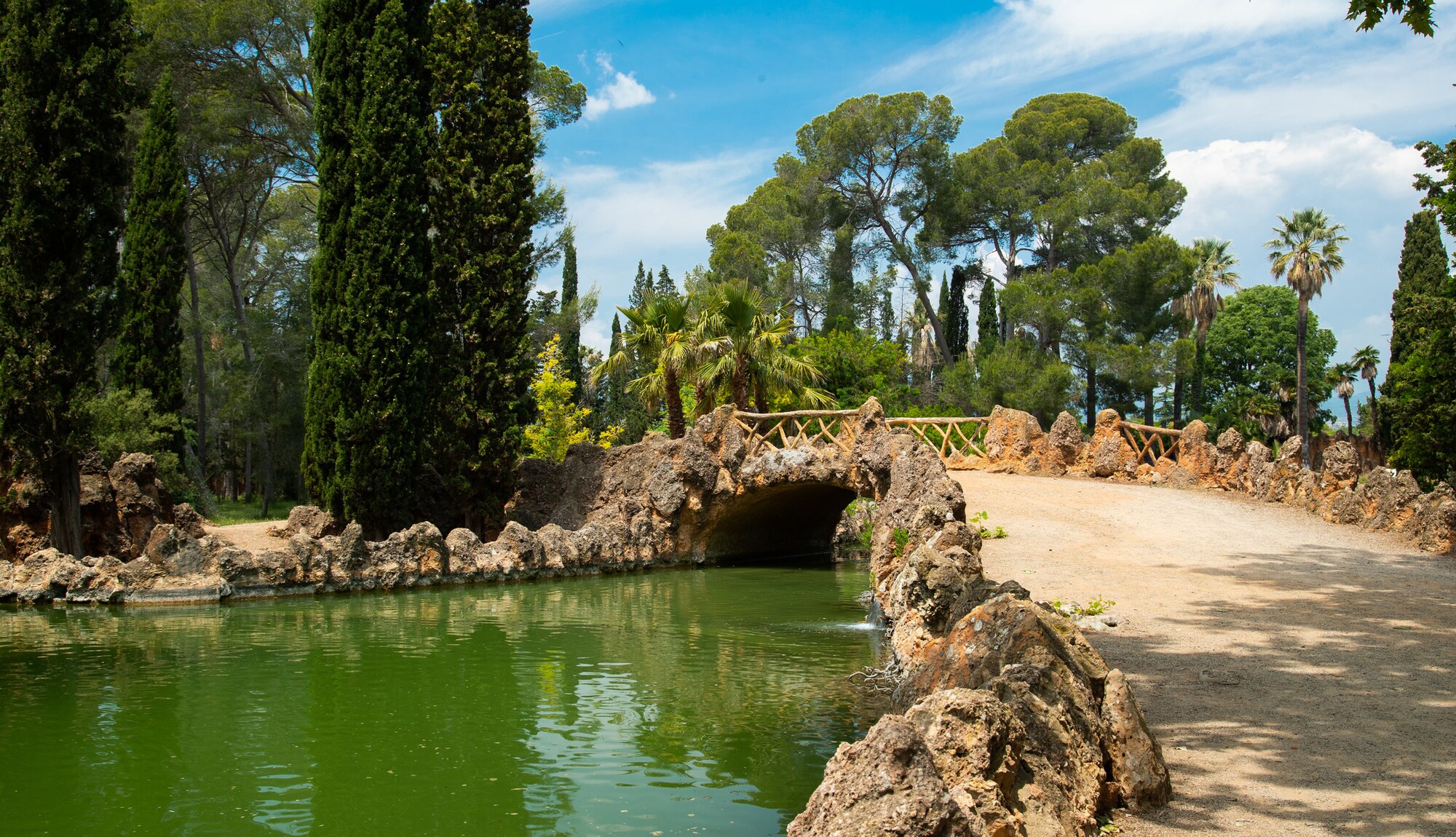 https://mdw-travel-data-us-east-1.s3.amazonaws.com/img/country/Spain/Parc-Sama/img_03.jpg