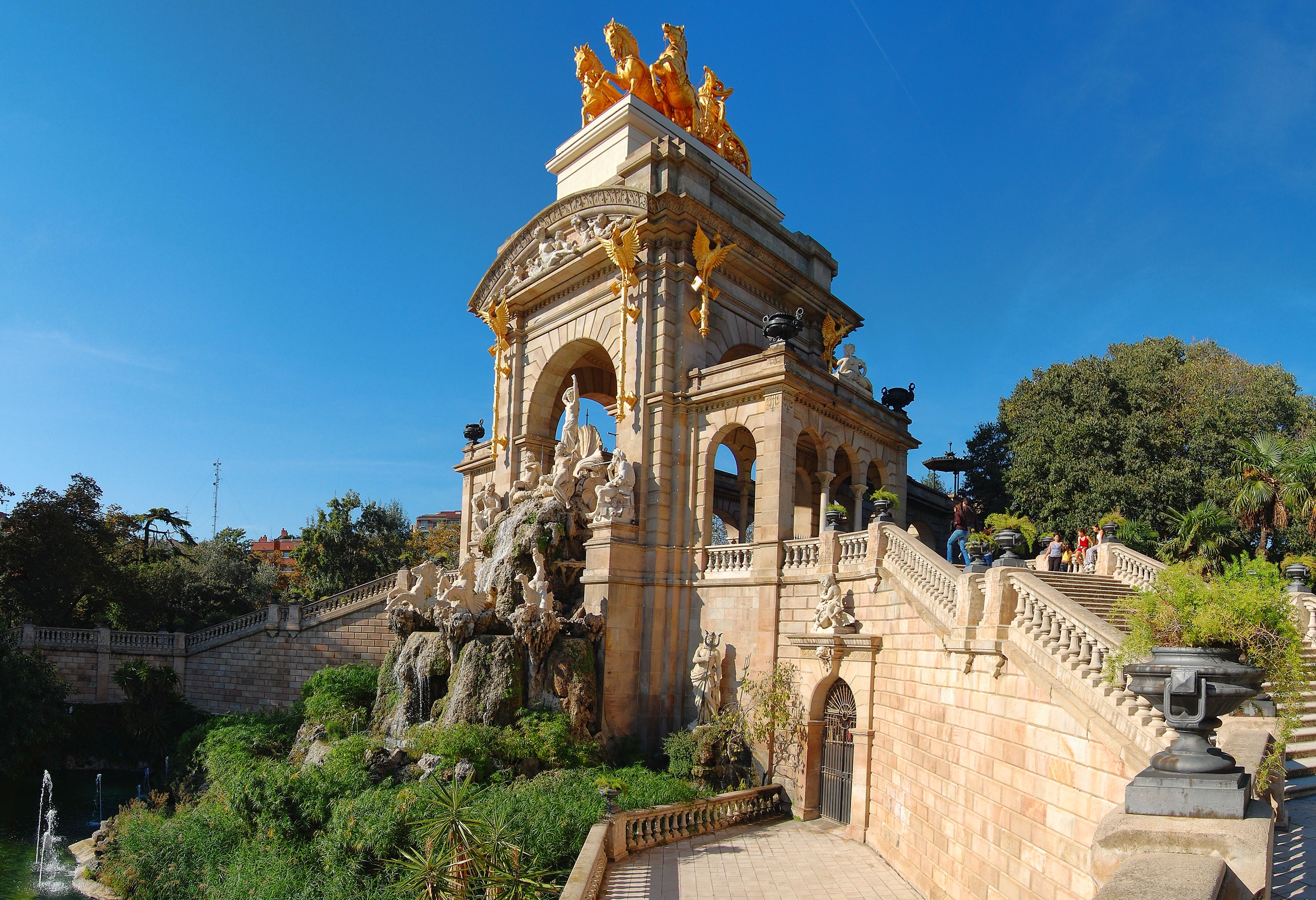 https://mdw-travel-data-us-east-1.s3.amazonaws.com/img/country/Spain/Park-de-la-Ciutadella/img_01.jpg