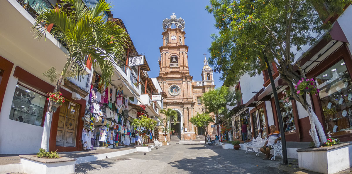 https://mdw-travel-data-us-east-1.s3.amazonaws.com/img/country/Spain/Parroquia-de-Nuestra-Senora-de-Guadalupe/img_01.jpg