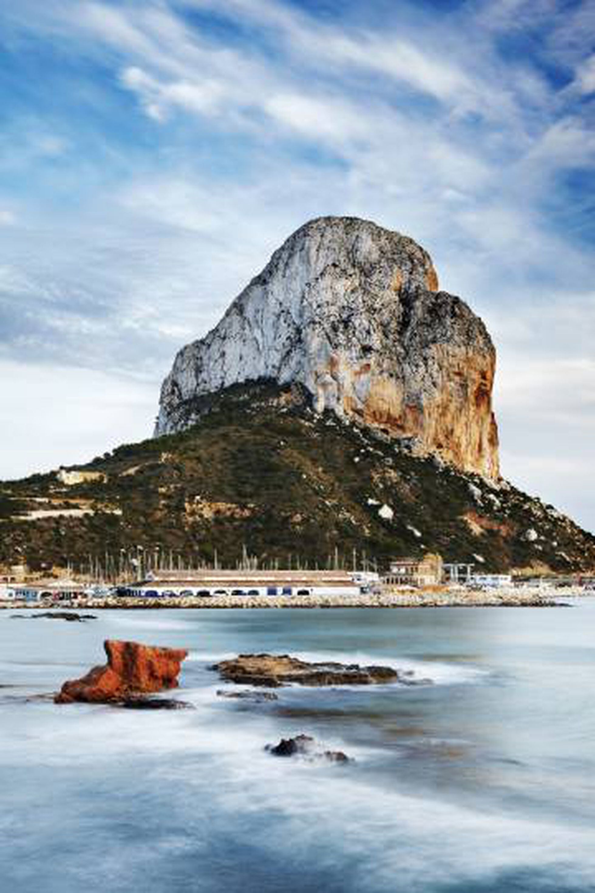 https://mdw-travel-data-us-east-1.s3.amazonaws.com/img/country/Spain/Penon-de-Ifach-Natural-Park/img_02.jpg