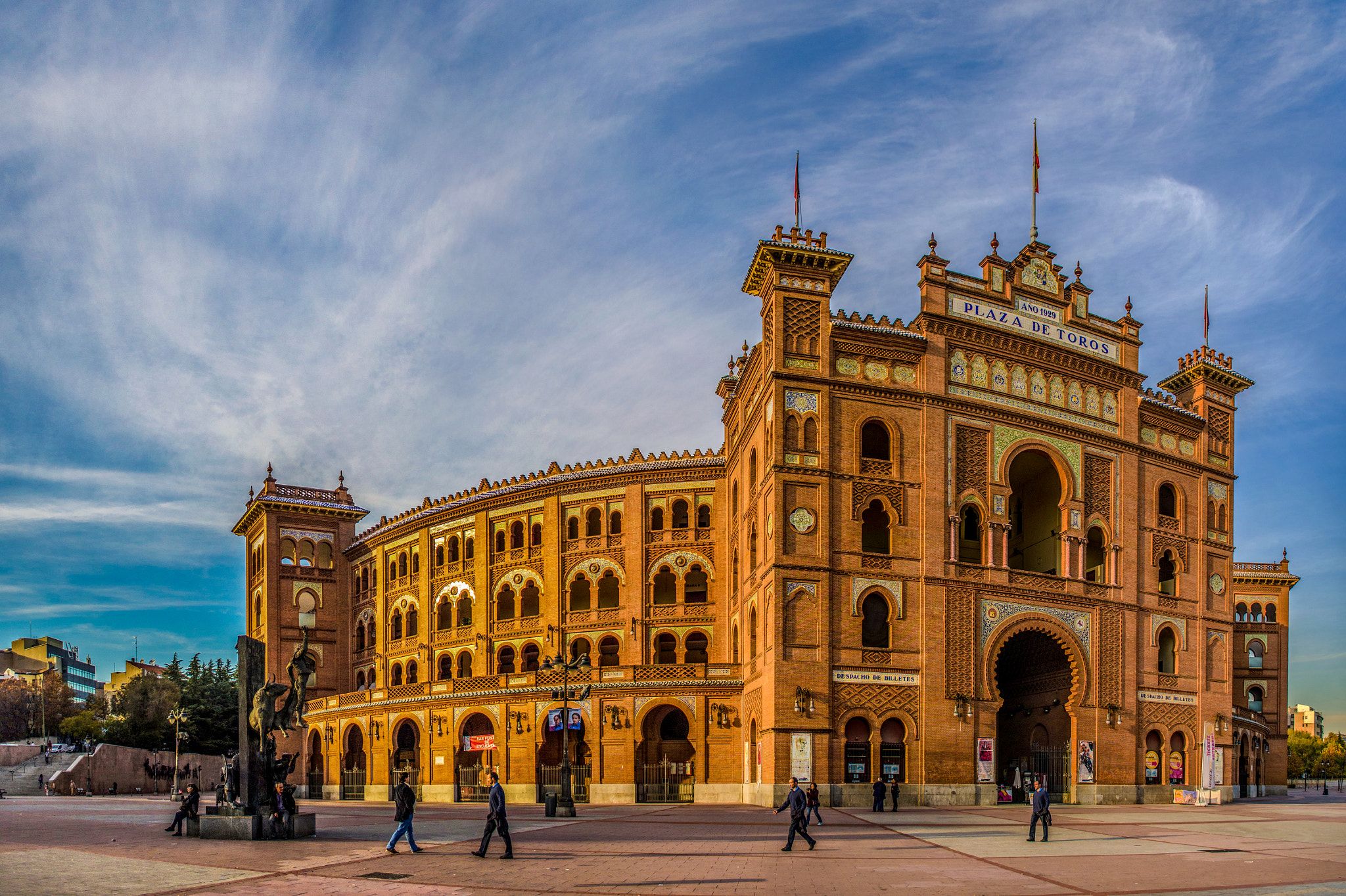 https://mdw-travel-data-us-east-1.s3.amazonaws.com/img/country/Spain/Plaza-de-Toros-de-Las-Ventas/img_01.jpg