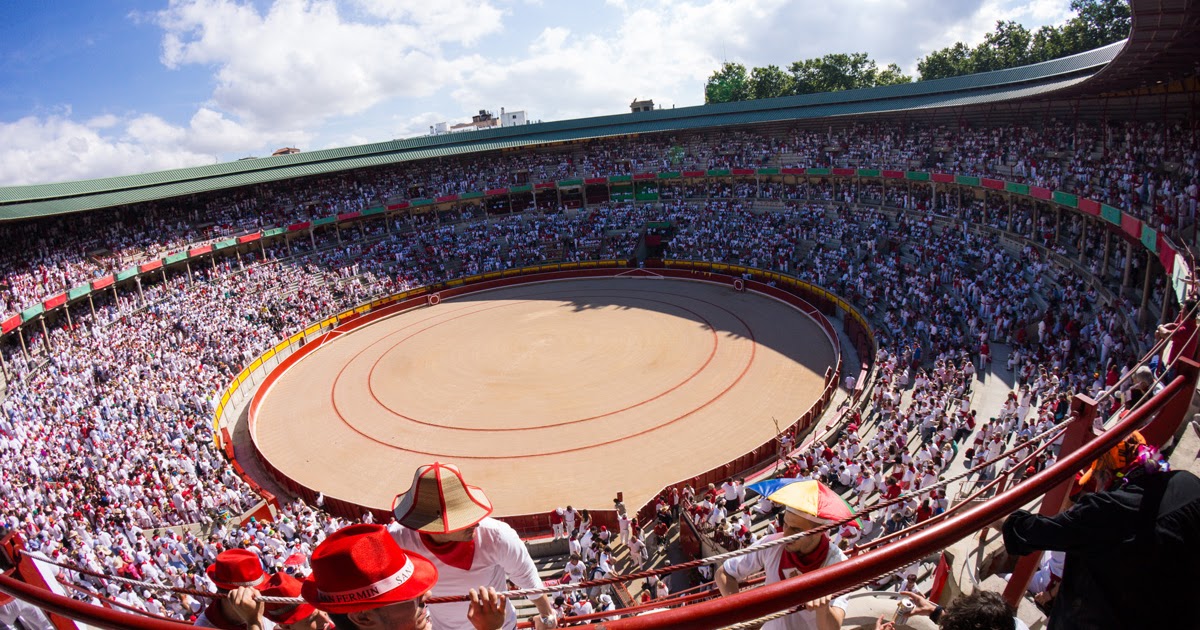 https://mdw-travel-data-us-east-1.s3.amazonaws.com/img/country/Spain/Plaza-de-Toros-de-Pamplona/img_00.jpg