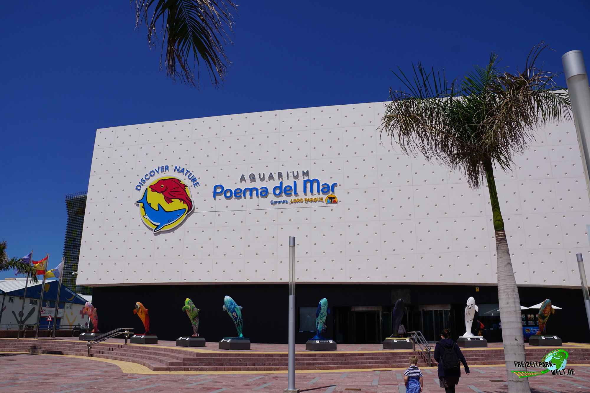 https://mdw-travel-data-us-east-1.s3.amazonaws.com/img/country/Spain/Poema-del-Mar/img_01.jpg