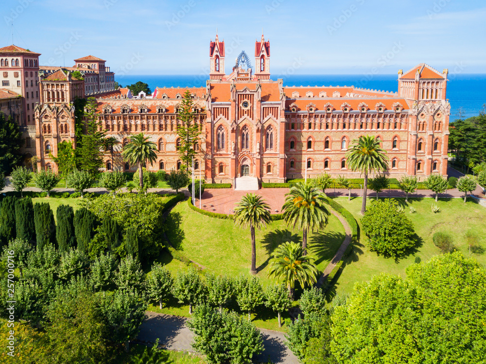 https://mdw-travel-data-us-east-1.s3.amazonaws.com/img/country/Spain/Pontifical-University/img_01.jpg