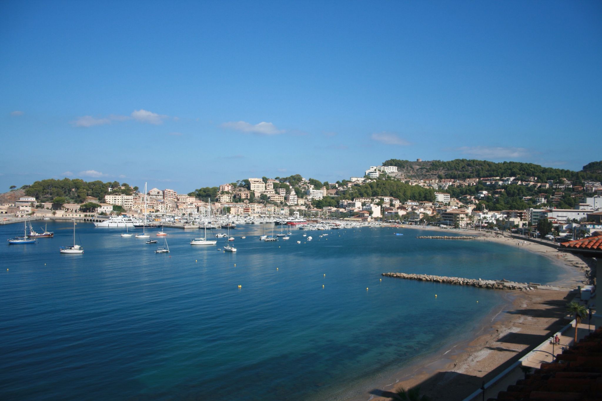 https://mdw-travel-data-us-east-1.s3.amazonaws.com/img/country/Spain/Port-de-Soller/img_02.jpg