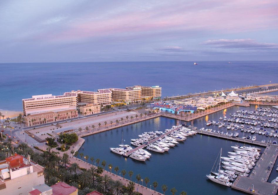 https://mdw-travel-data-us-east-1.s3.amazonaws.com/img/country/Spain/Puerto-de-Alicante/img_00.jpg