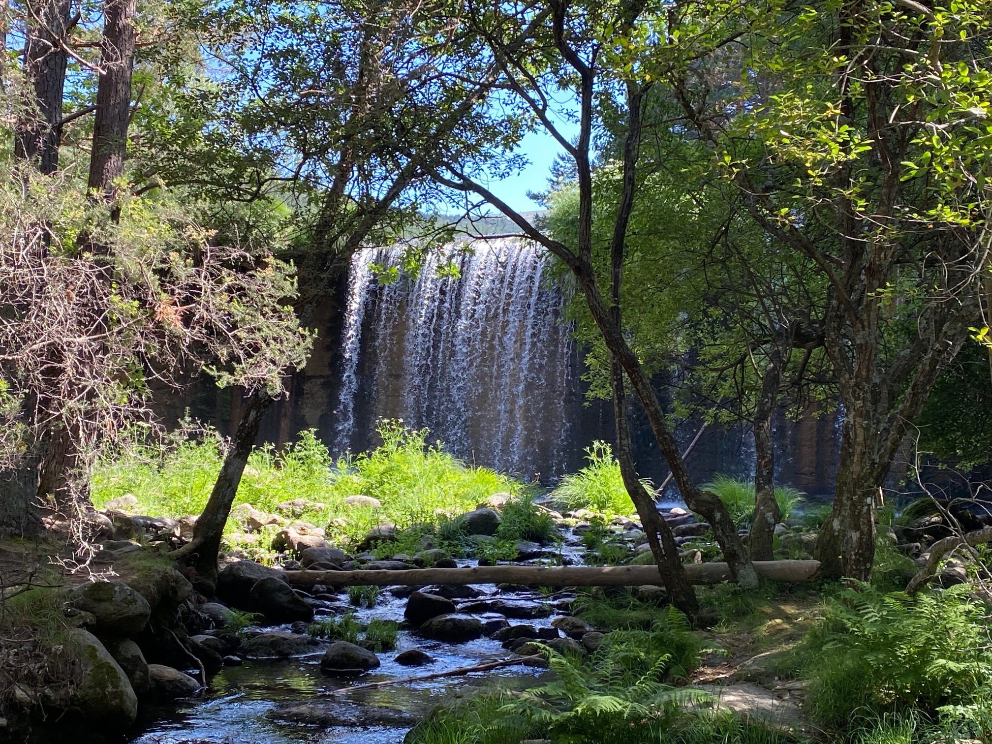 https://mdw-travel-data-us-east-1.s3.amazonaws.com/img/country/Spain/Rascafria/img_01.jpg