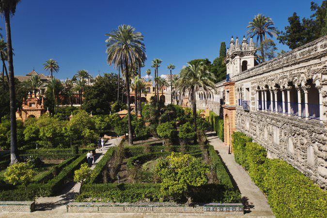 https://mdw-travel-data-us-east-1.s3.amazonaws.com/img/country/Spain/Real-Alcazar-of-Seville/img_01.jpg