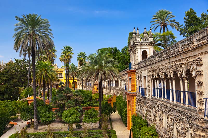 https://mdw-travel-data-us-east-1.s3.amazonaws.com/img/country/Spain/Real-Alcazar-of-Seville/img_04.jpg