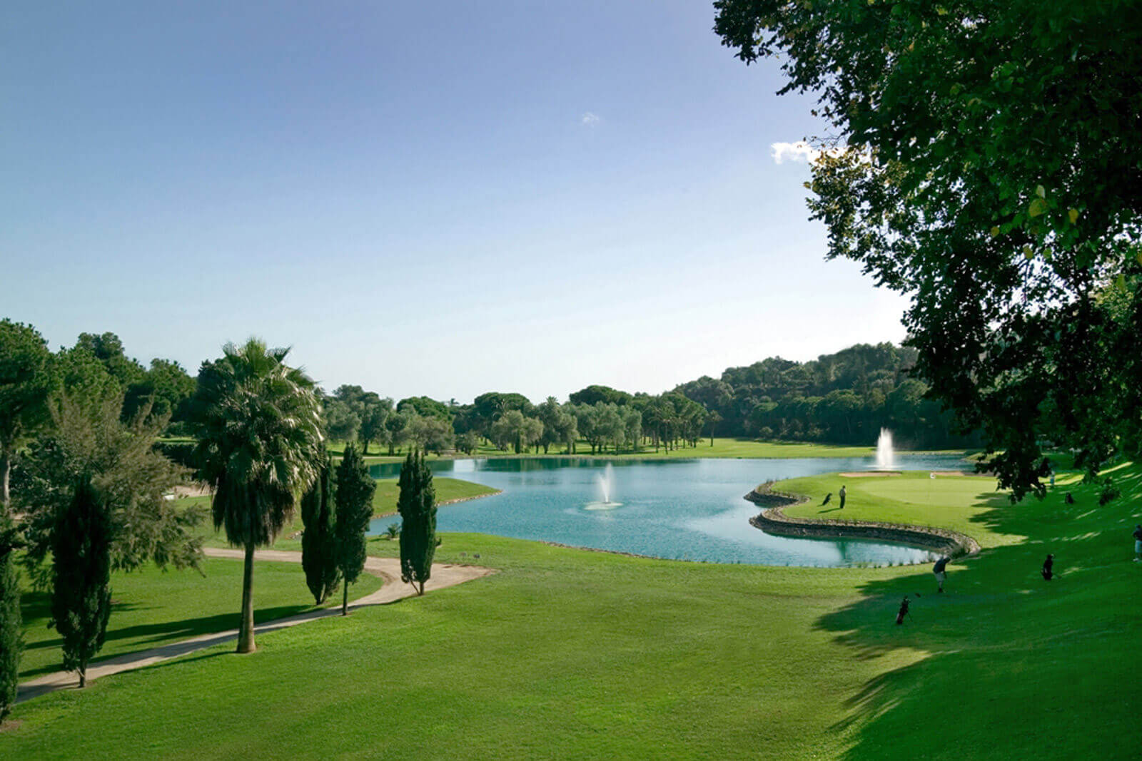 https://mdw-travel-data-us-east-1.s3.amazonaws.com/img/country/Spain/Rio-Real-Golf-Club/img_04.jpg