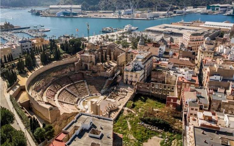 https://mdw-travel-data-us-east-1.s3.amazonaws.com/img/country/Spain/Roman-Walls/img_00.jpg
