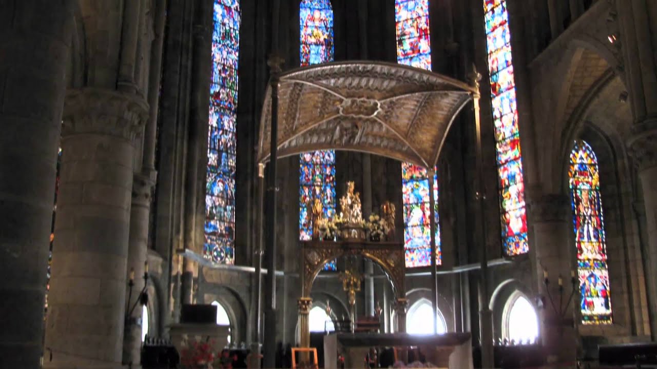 https://mdw-travel-data-us-east-1.s3.amazonaws.com/img/country/Spain/Roncesvalles/img_03.jpg