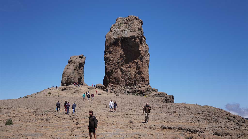 https://mdw-travel-data-us-east-1.s3.amazonaws.com/img/country/Spain/Roque-Nublo/img_03.jpg