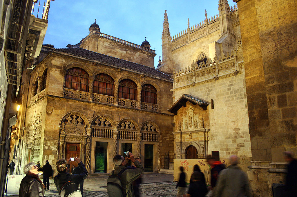 https://mdw-travel-data-us-east-1.s3.amazonaws.com/img/country/Spain/Royal-Chapel-of-Granada/img_00.jpg