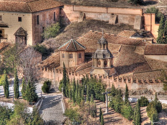 https://mdw-travel-data-us-east-1.s3.amazonaws.com/img/country/Spain/Sacromonte-Abbey/img_03.jpg