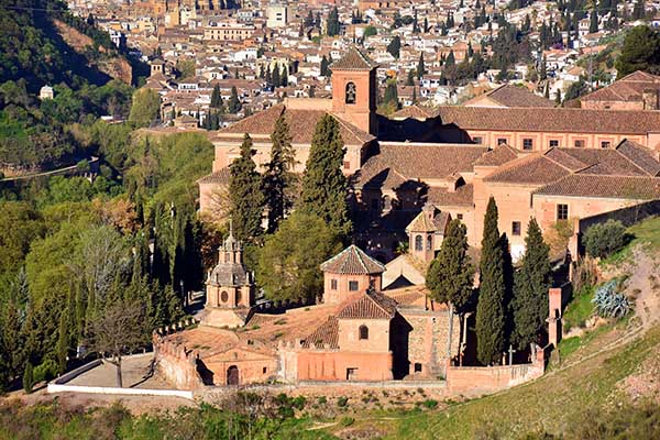 https://mdw-travel-data-us-east-1.s3.amazonaws.com/img/country/Spain/Sacromonte/img_00.jpg