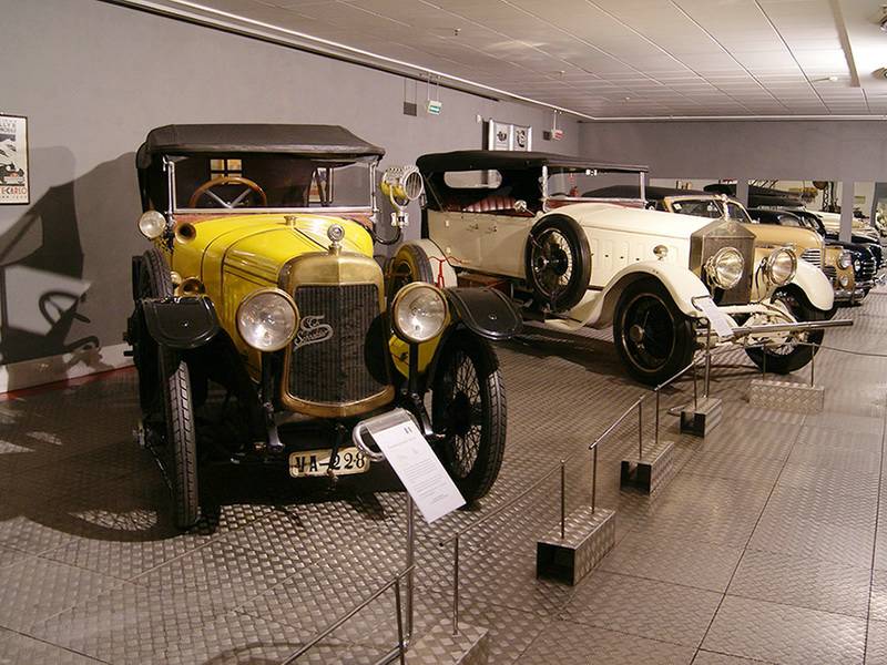 https://mdw-travel-data-us-east-1.s3.amazonaws.com/img/country/Spain/Salamanca-Automobile-History-Museum/img_03.jpg