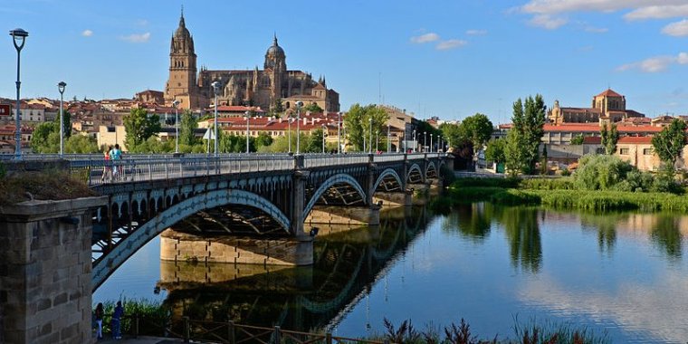 https://mdw-travel-data-us-east-1.s3.amazonaws.com/img/country/Spain/Salamanca-Museum/img_01.jpg