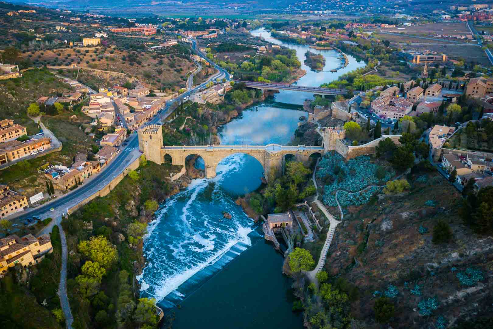 https://mdw-travel-data-us-east-1.s3.amazonaws.com/img/country/Spain/San-Martin-Bridge-Museum/img_02.jpg