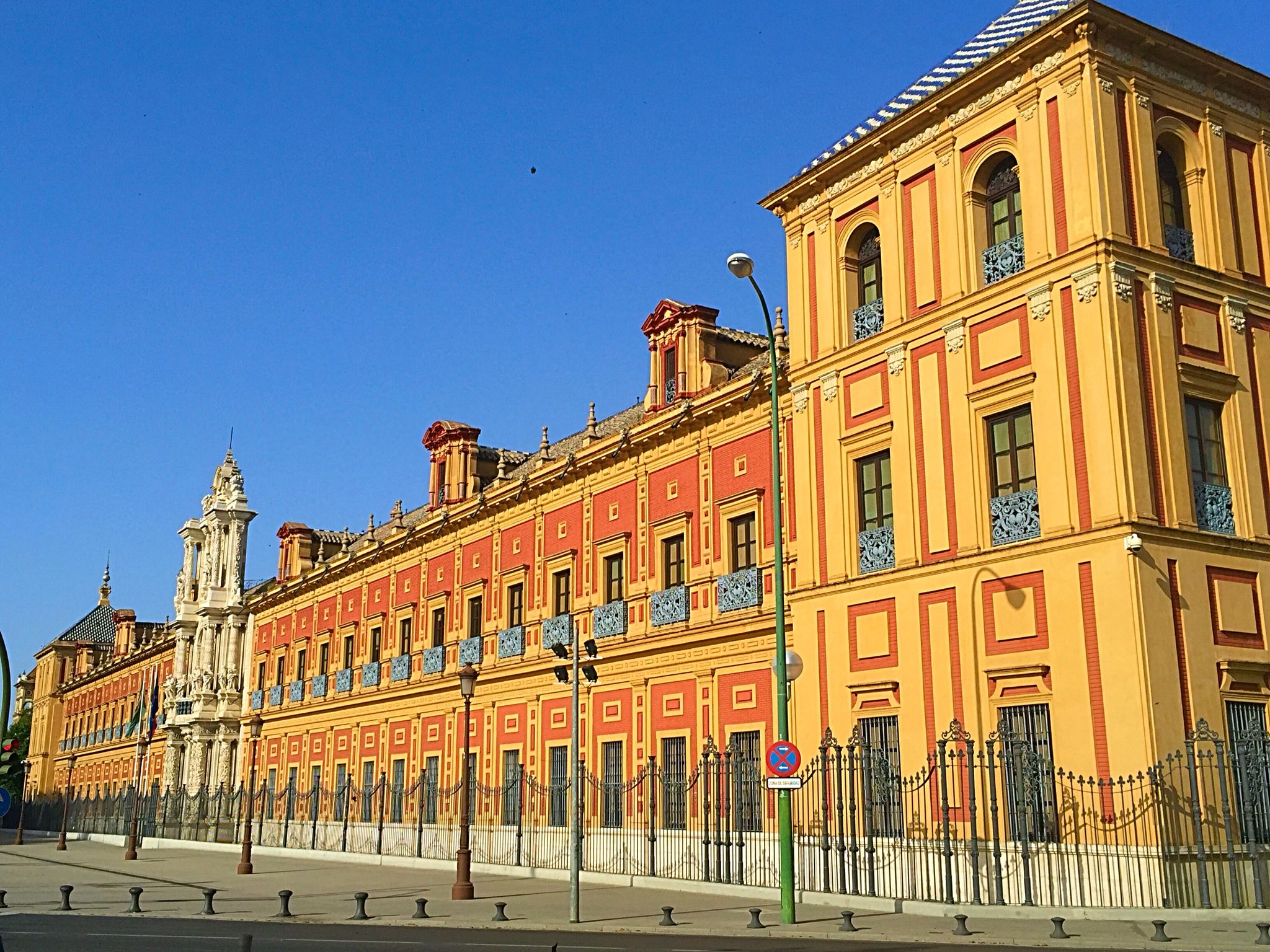 https://mdw-travel-data-us-east-1.s3.amazonaws.com/img/country/Spain/San-Telmo-Bridge/img_05.jpg