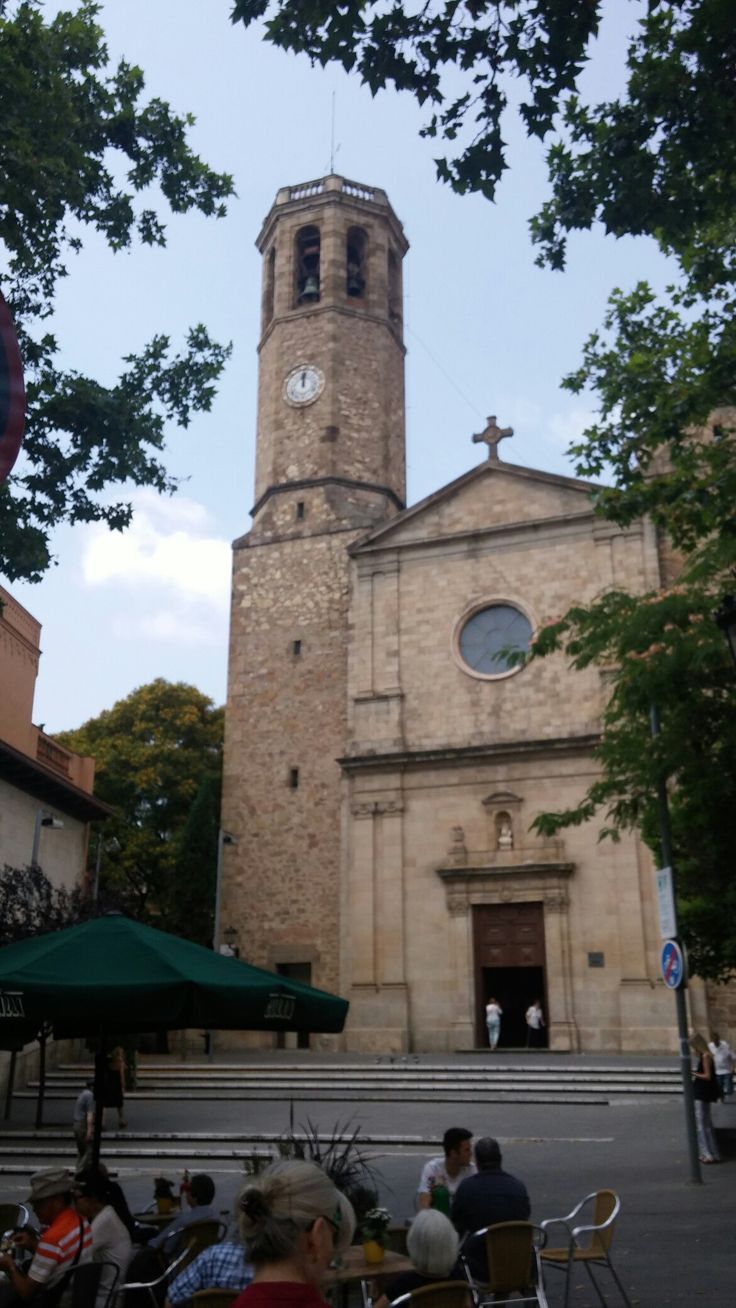 https://mdw-travel-data-us-east-1.s3.amazonaws.com/img/country/Spain/San-Vicente-Church/img_04.jpg
