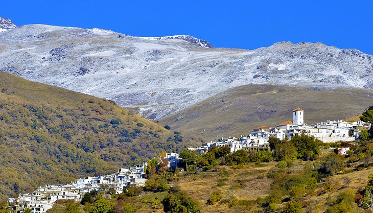 https://mdw-travel-data-us-east-1.s3.amazonaws.com/img/country/Spain/Sierra-Nevada/img_01.jpg