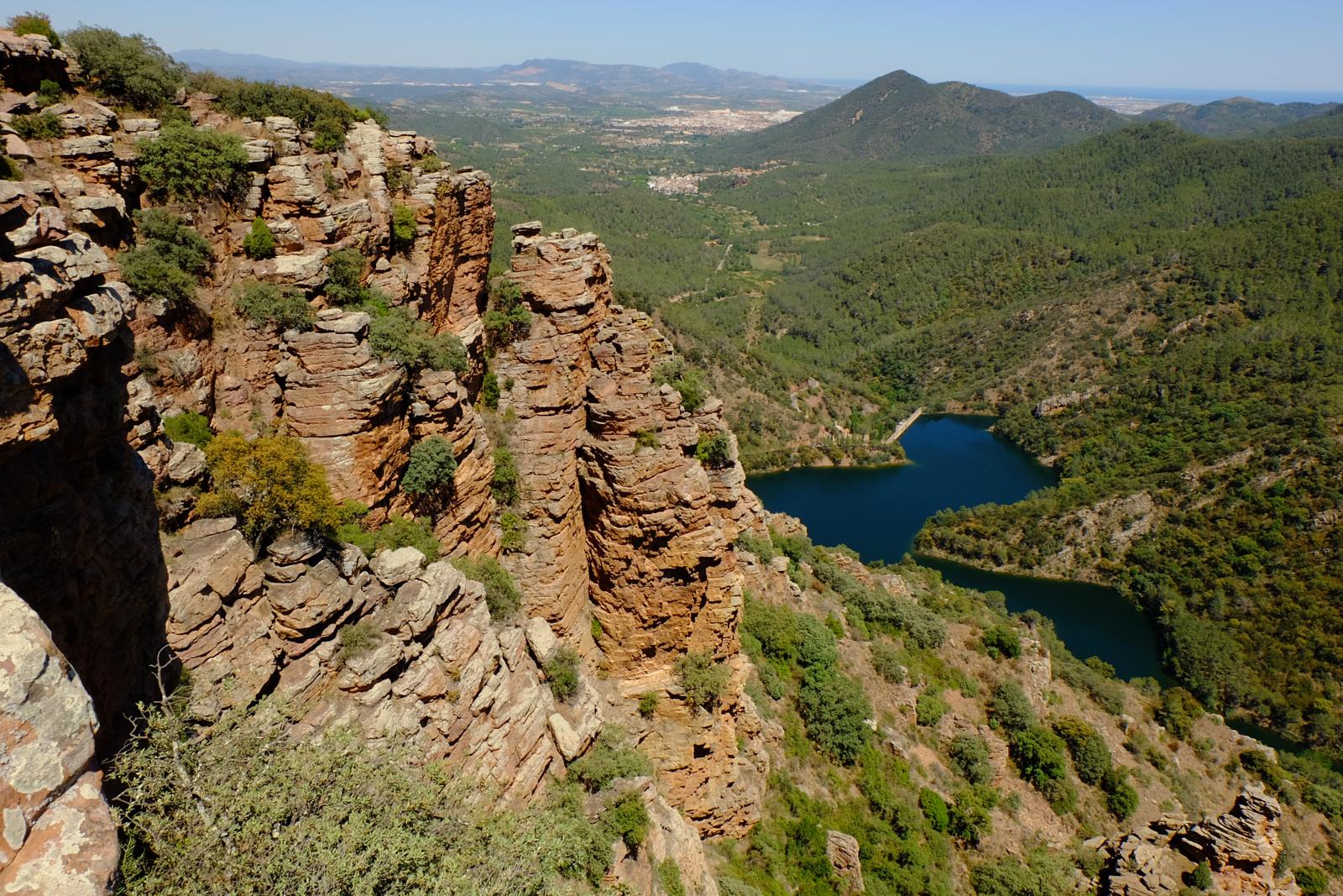 https://mdw-travel-data-us-east-1.s3.amazonaws.com/img/country/Spain/Sierra-de-Espadan-Natural-Park/img_01.jpg