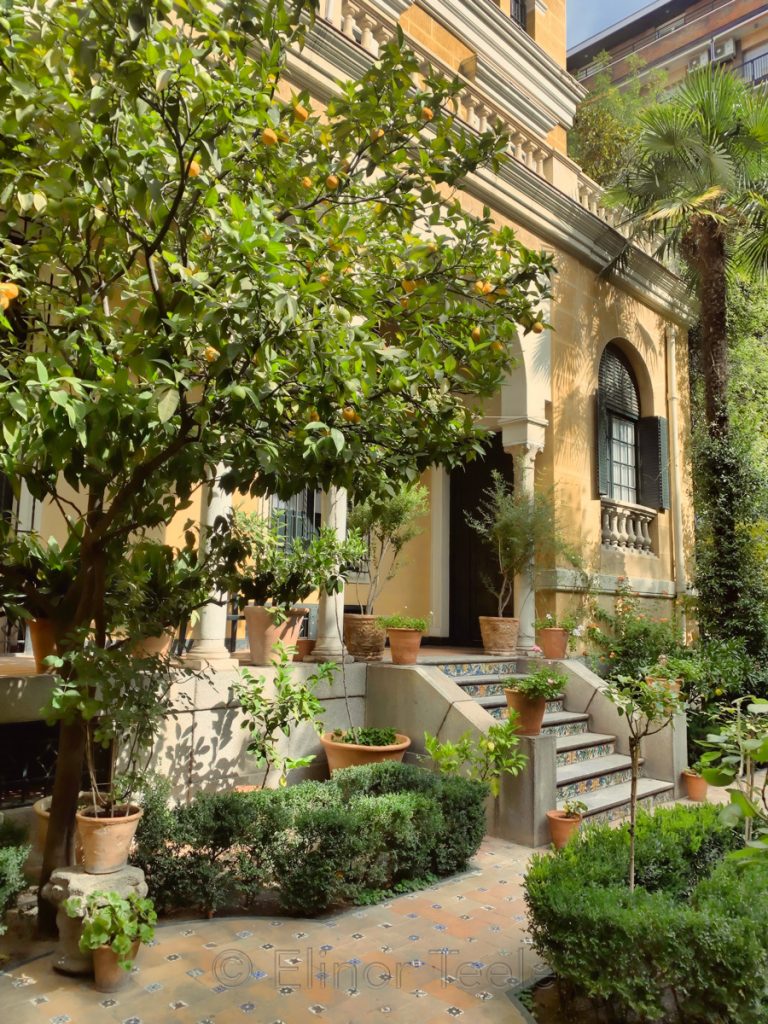 https://mdw-travel-data-us-east-1.s3.amazonaws.com/img/country/Spain/Sorolla-Museum/img_04.jpg