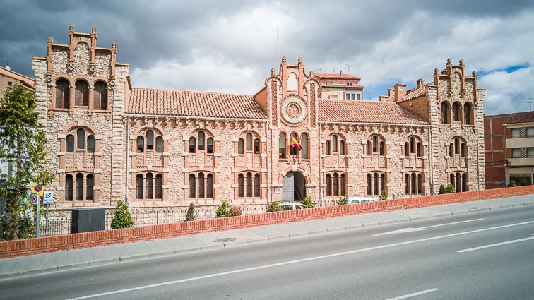 https://mdw-travel-data-us-east-1.s3.amazonaws.com/img/country/Spain/Teruel/img_03.jpg