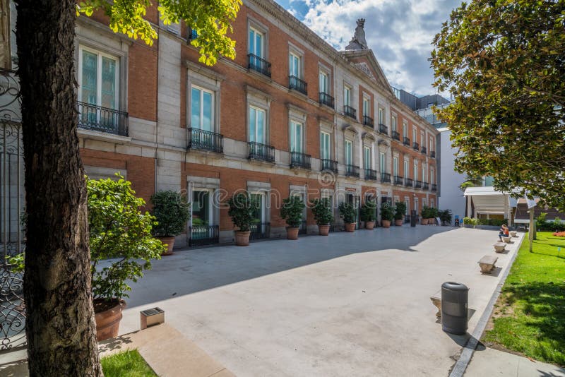https://mdw-travel-data-us-east-1.s3.amazonaws.com/img/country/Spain/Thyssen-Bornemisza-Museum/img_01.jpg