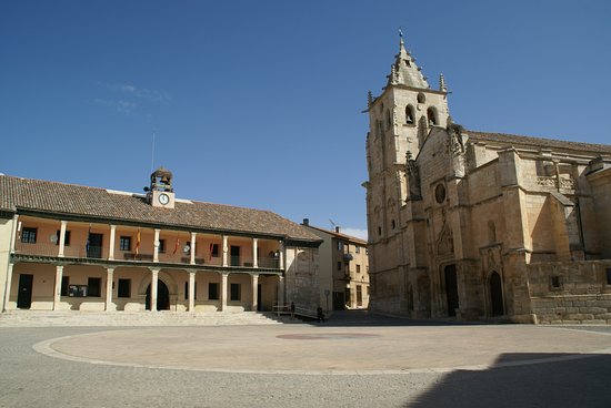https://mdw-travel-data-us-east-1.s3.amazonaws.com/img/country/Spain/Torrelaguna/img_03.jpg