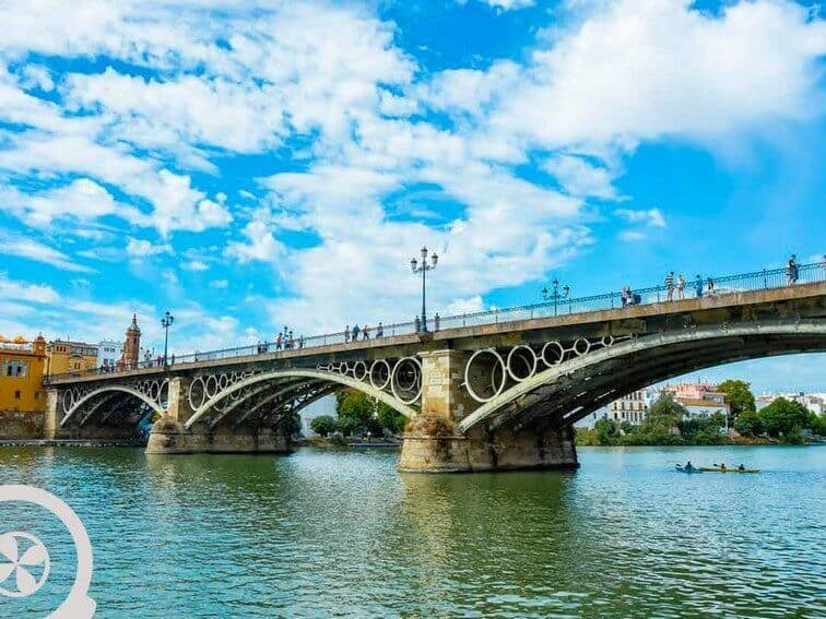 https://mdw-travel-data-us-east-1.s3.amazonaws.com/img/country/Spain/Triana-Bridge/img_00.jpg