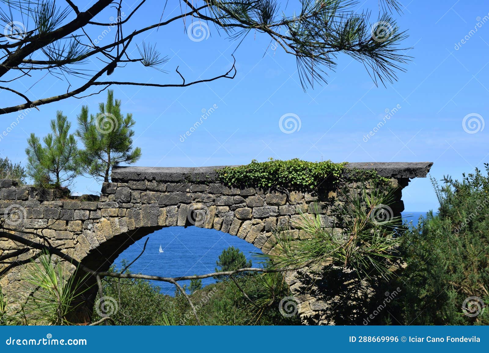 https://mdw-travel-data-us-east-1.s3.amazonaws.com/img/country/Spain/Ulia-Mountain/img_03.jpg