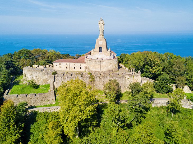 https://mdw-travel-data-us-east-1.s3.amazonaws.com/img/country/Spain/Urgull/img_04.jpg