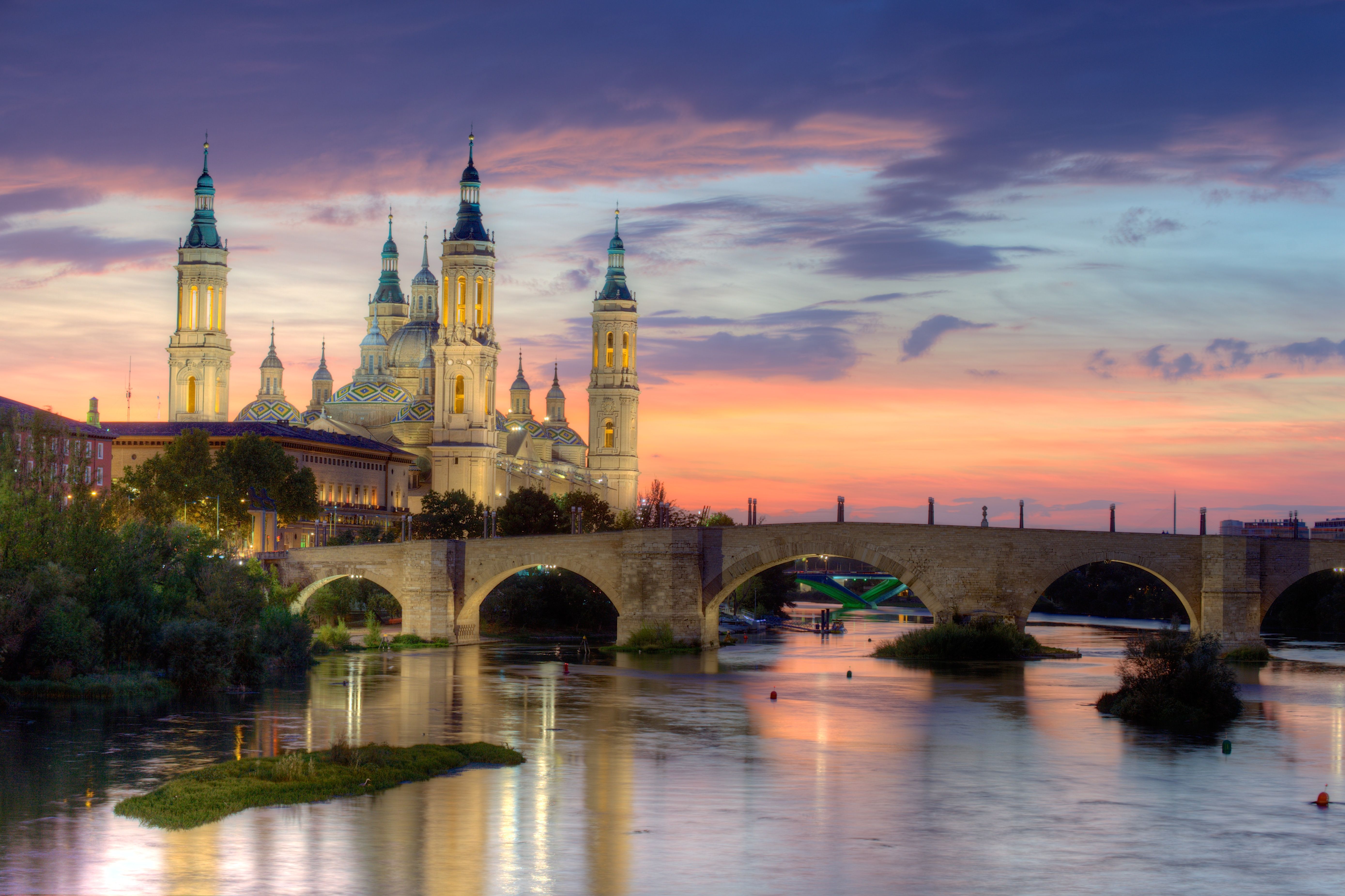 https://mdw-travel-data-us-east-1.s3.amazonaws.com/img/country/Spain/Zaragoza-Cathedral-Museum/img_02.jpg