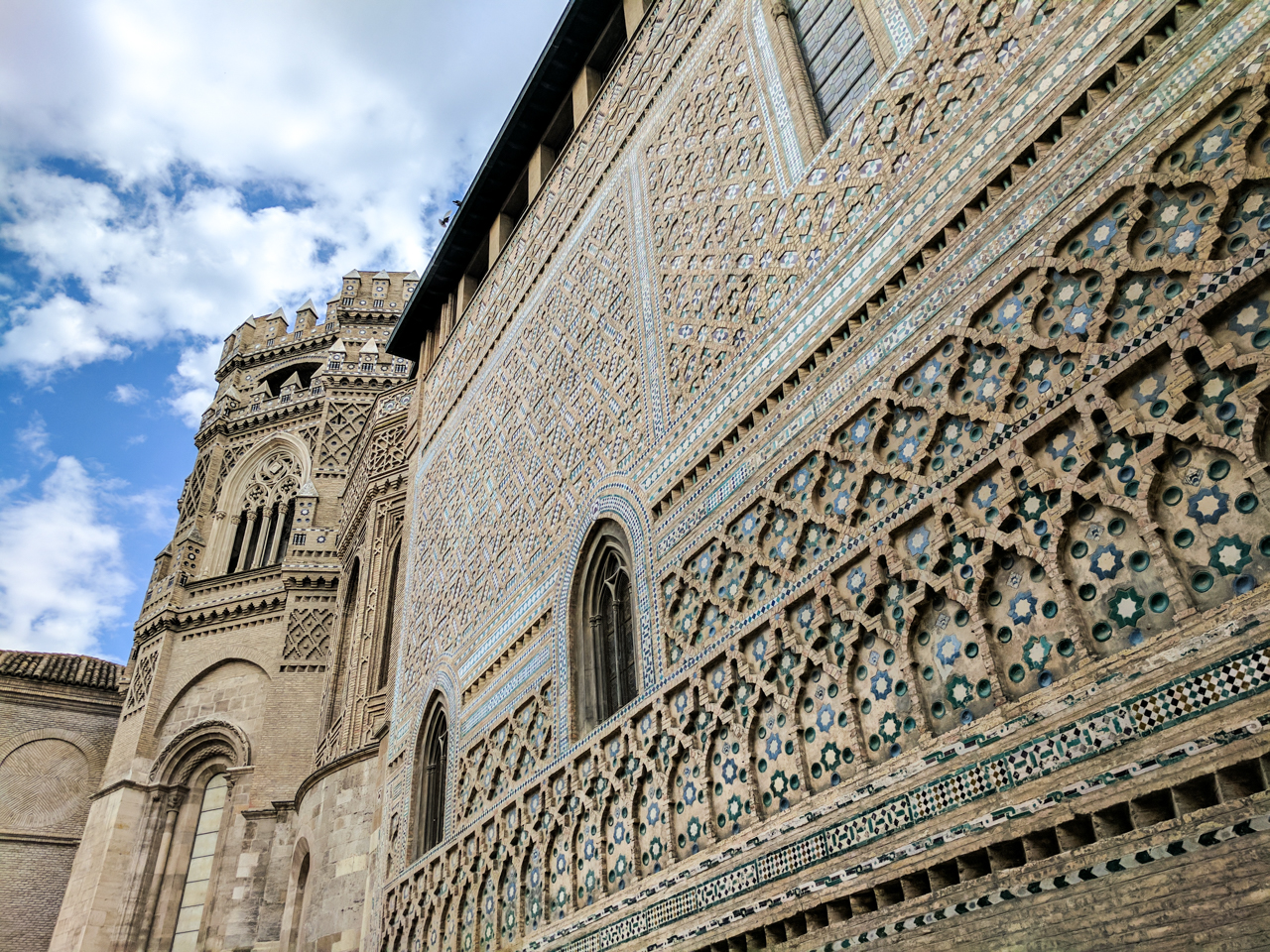https://mdw-travel-data-us-east-1.s3.amazonaws.com/img/country/Spain/Zaragoza-Cathedral-Museum/img_05.jpg