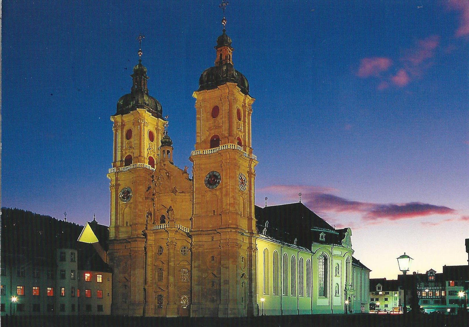 https://mdw-travel-data-us-east-1.s3.amazonaws.com/img/country/Switzerland/Abbey-of-Saint-Gall/img_01.jpg